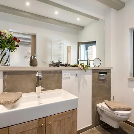 Alte Scheune Am Focker Strom Holiday home *
