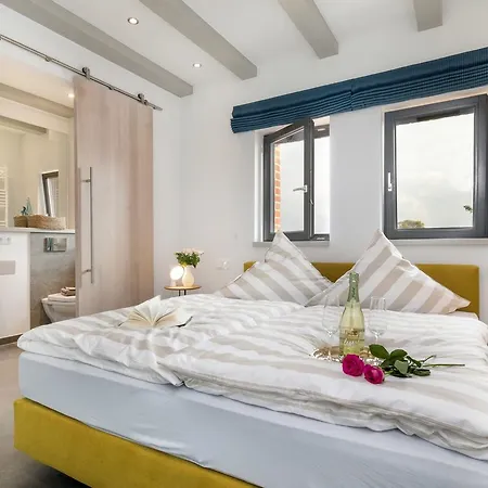 Alte Scheune Am Focker Strom Dom wakacyjny Mursewiek