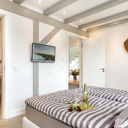 Holiday home Alte Scheune Am Focker Strom
