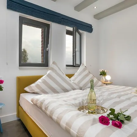 Alte Scheune Am Focker Strom *